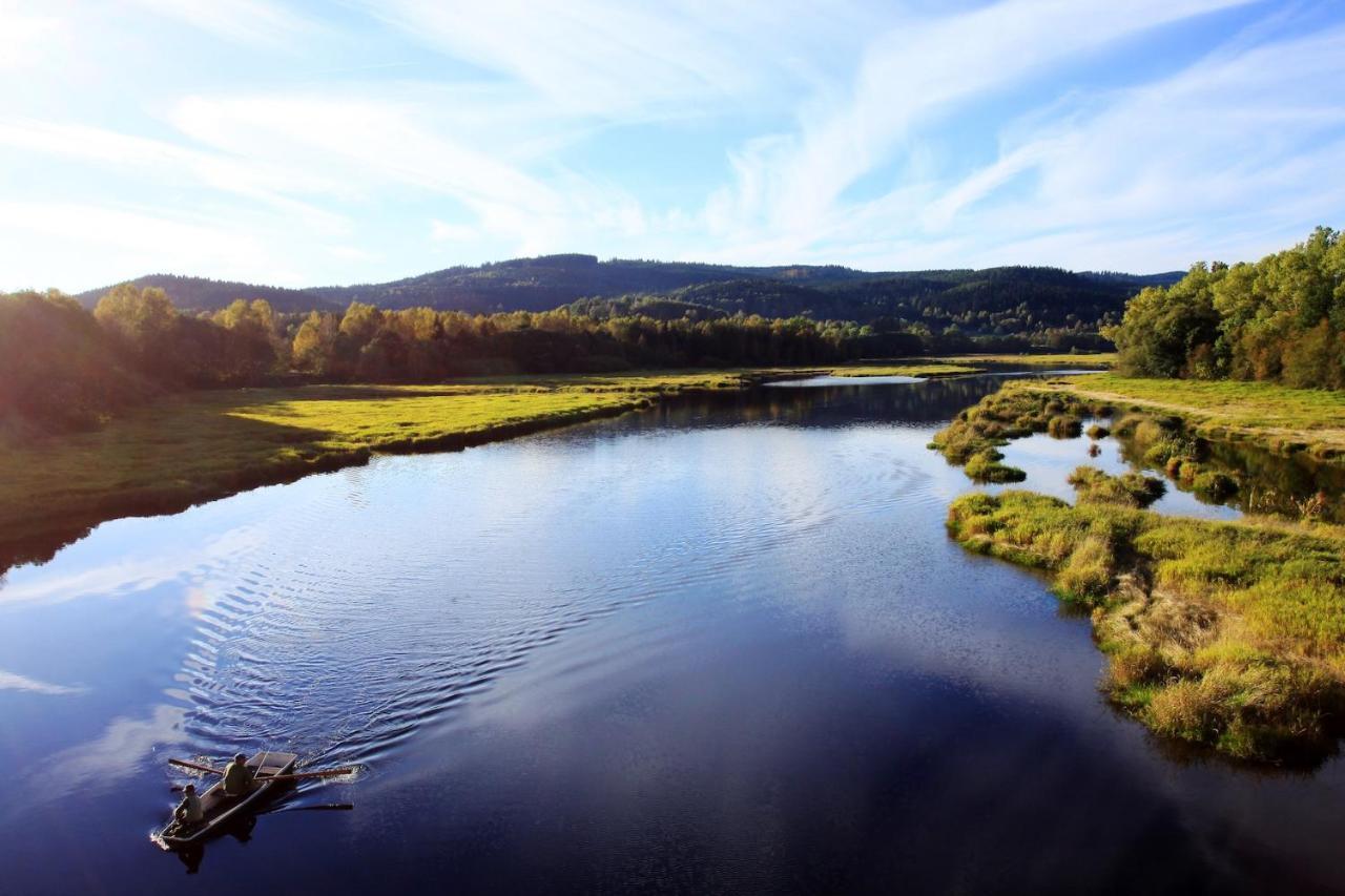 Chalupa Na Peci Želnava Exteriör bild