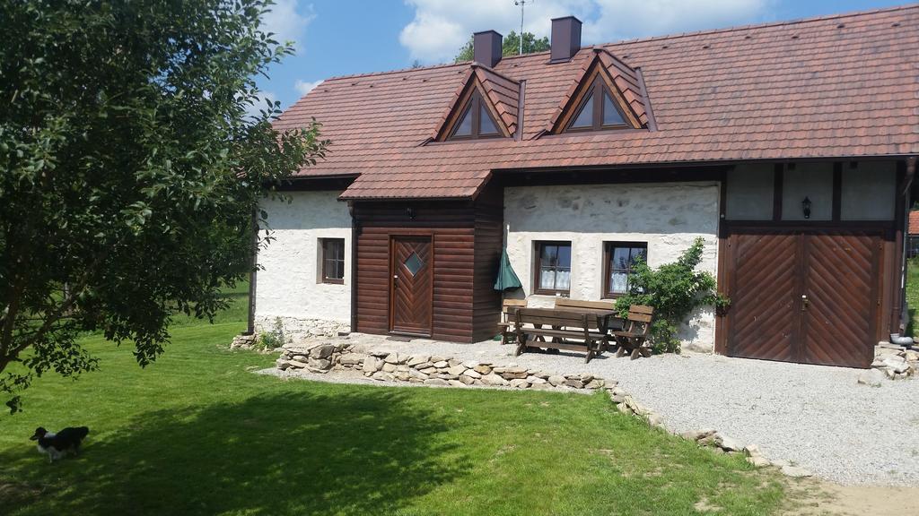Chalupa Na Peci Želnava Rum bild
